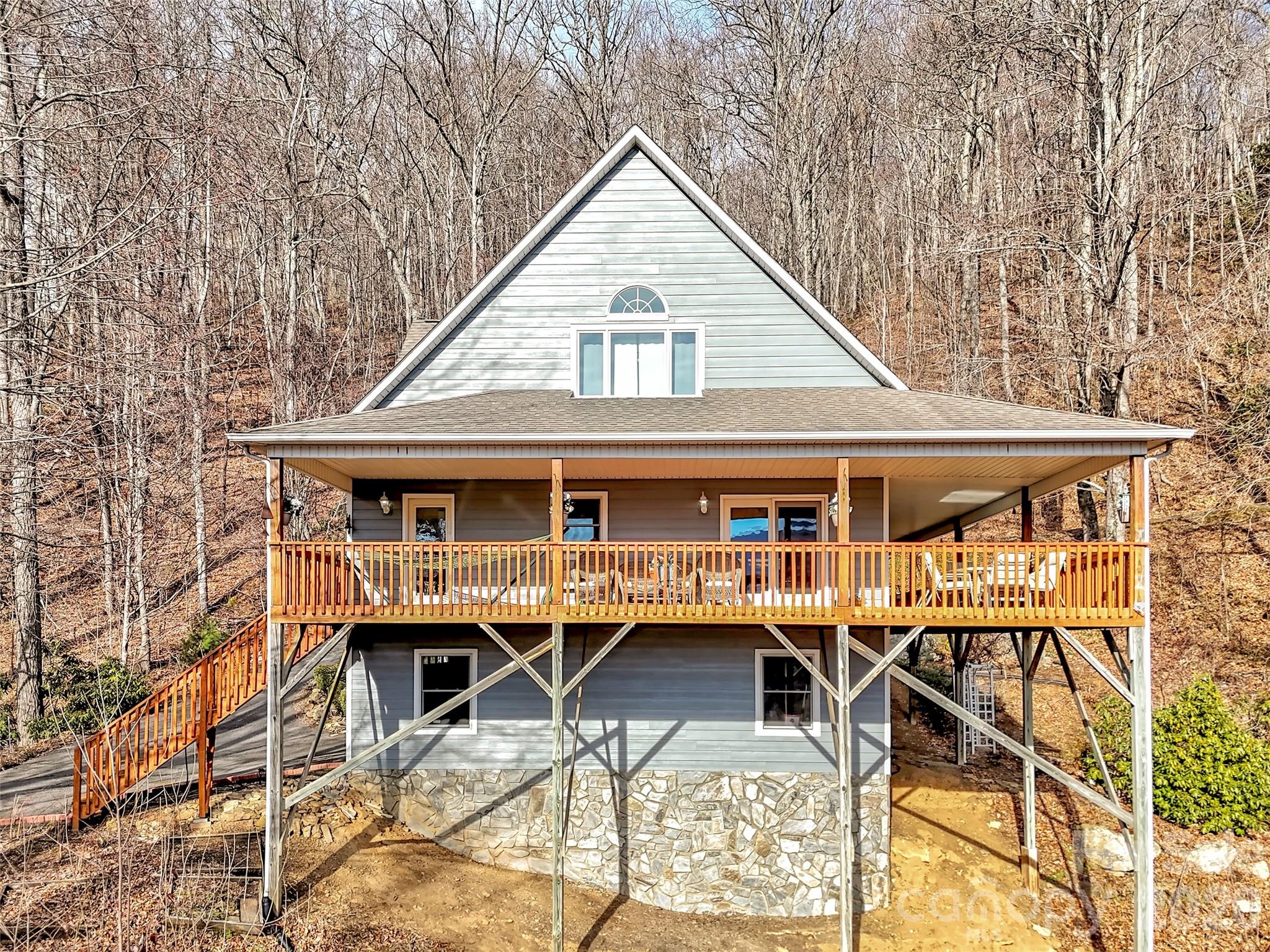 371 Falcon Ridge Drive Waynesville, NC 28786 - Photo 2 of 48