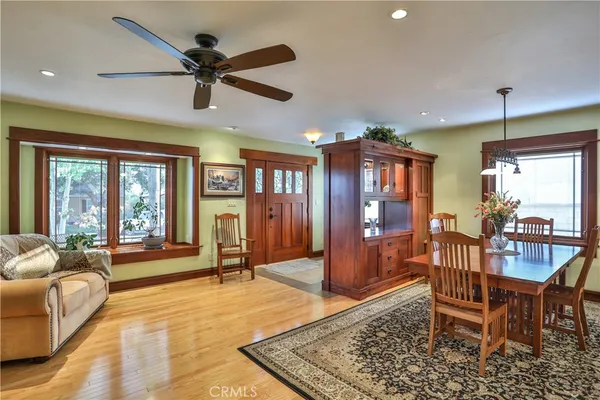 $1,275,000 | 427 Oakdale Drive, Claremont, CA 91711