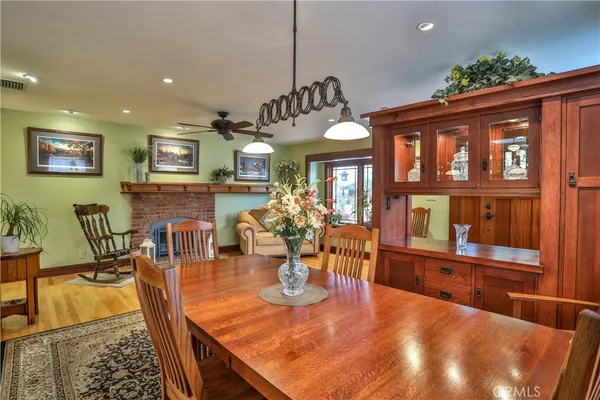 $1,275,000 | 427 Oakdale Drive, Claremont, CA 91711