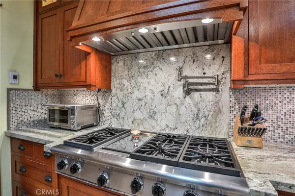 $1,275,000 | 427 Oakdale Drive, Claremont, CA 91711