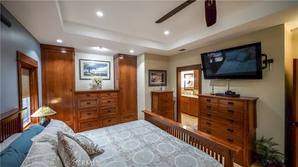 $1,275,000 | 427 Oakdale Drive, Claremont, CA 91711