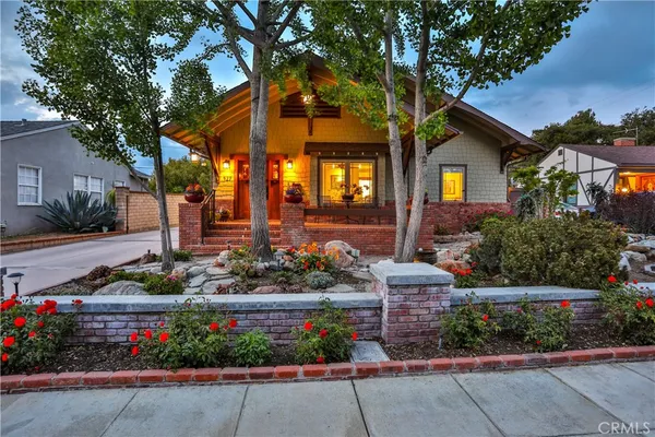 $1,275,000 | 427 Oakdale Drive, Claremont, CA 91711