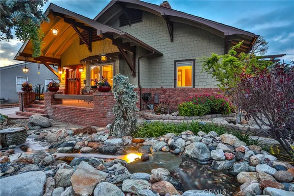 $1,275,000 | 427 Oakdale Drive, Claremont, CA 91711