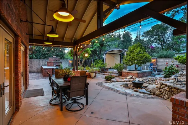 $1,275,000 | 427 Oakdale Drive, Claremont, CA 91711