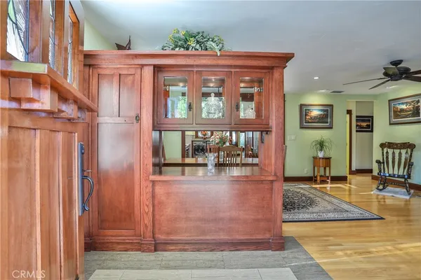 $1,275,000 | 427 Oakdale Drive, Claremont, CA 91711