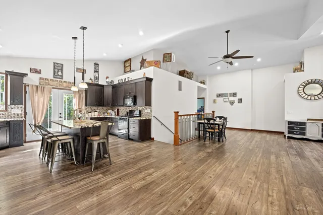 $400,000 | 5765 Muskie Trail, Morris, IL 60450