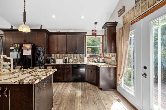 $400,000 | 5765 Muskie Trail, Morris, IL 60450