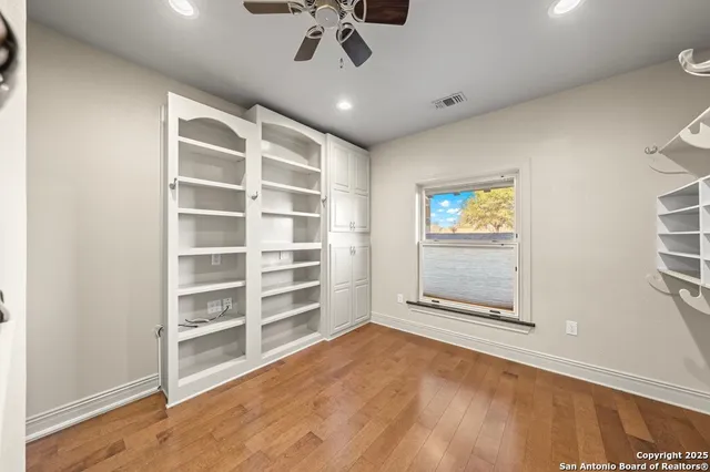 $939,000 | 521 Guadalupe Street, Unit 1101, Kerrville, TX 78028