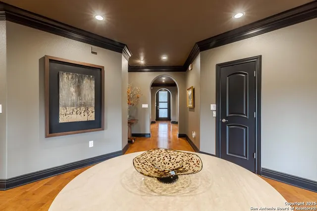 $939,000 | 521 Guadalupe Street, Unit 1101, Kerrville, TX 78028