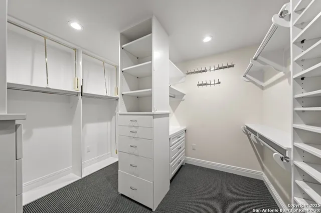 $939,000 | 521 Guadalupe Street, Unit 1101, Kerrville, TX 78028