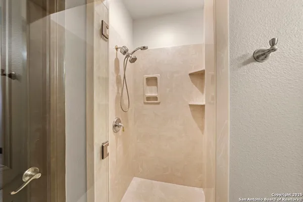 $899,000 | 521 Guadalupe Street, Unit 1101, Kerrville, TX 78028