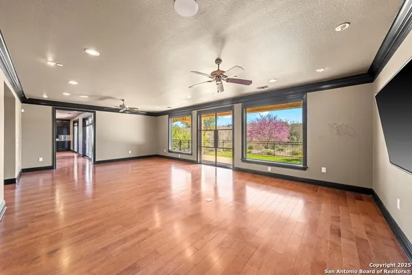 $899,000 | 521 Guadalupe Street, Unit 1101, Kerrville, TX 78028