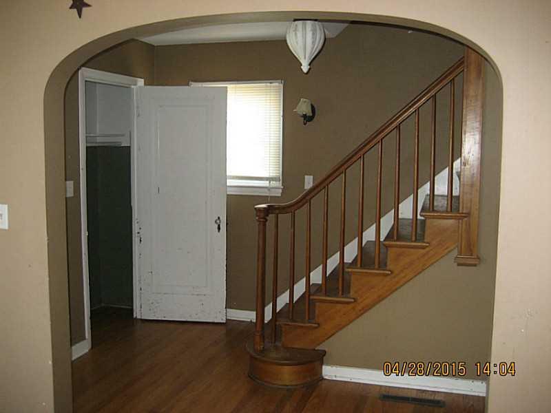 136 East Home Road Springfield, OH 45504 - Photo 3 of 11