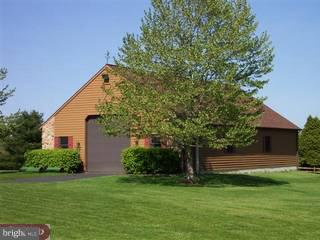 221 Hadfield Road Downingtown, PA 19335 - Photo 2 of 6 Gallery Image 2