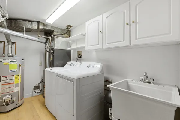 $310,000 | 8216 Mulberry Court, Unit 8A, Palos Hills, IL 60465