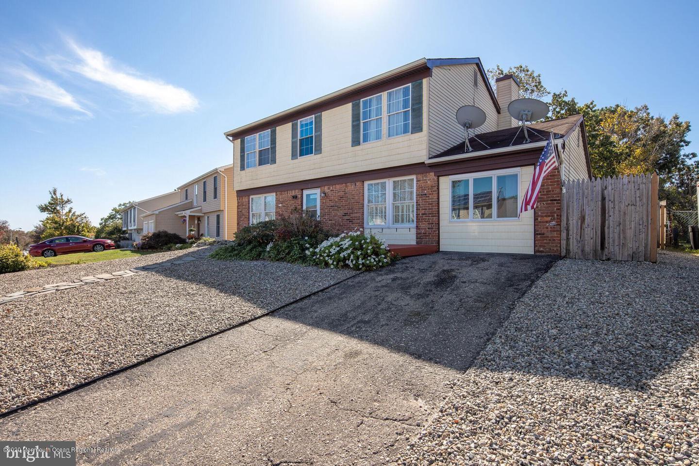 5 Compass Lane Barnegat, NJ 08005 - Photo 3 of 32 3