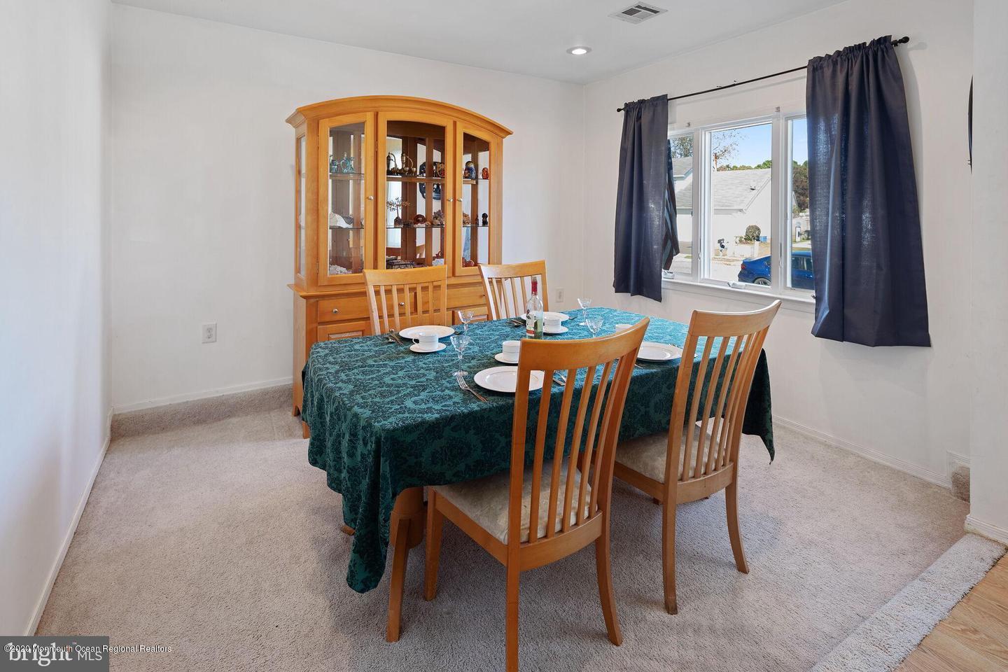 5 Compass Lane Barnegat, NJ 08005 - Photo 8 of 32 8