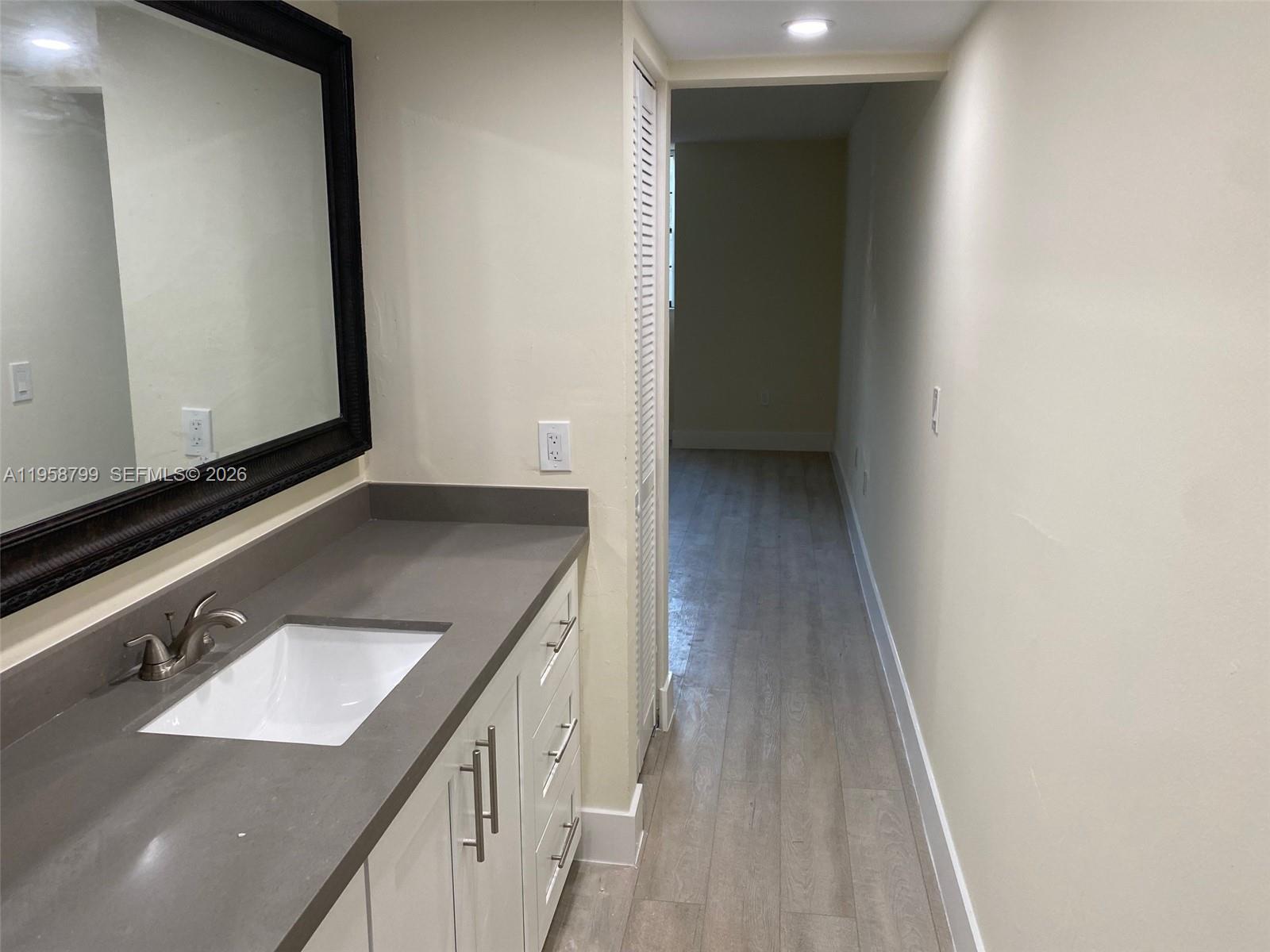 10985 Southwest 107th Street, Unit 212 Miami, FL 33176 - Photo 5 of 9