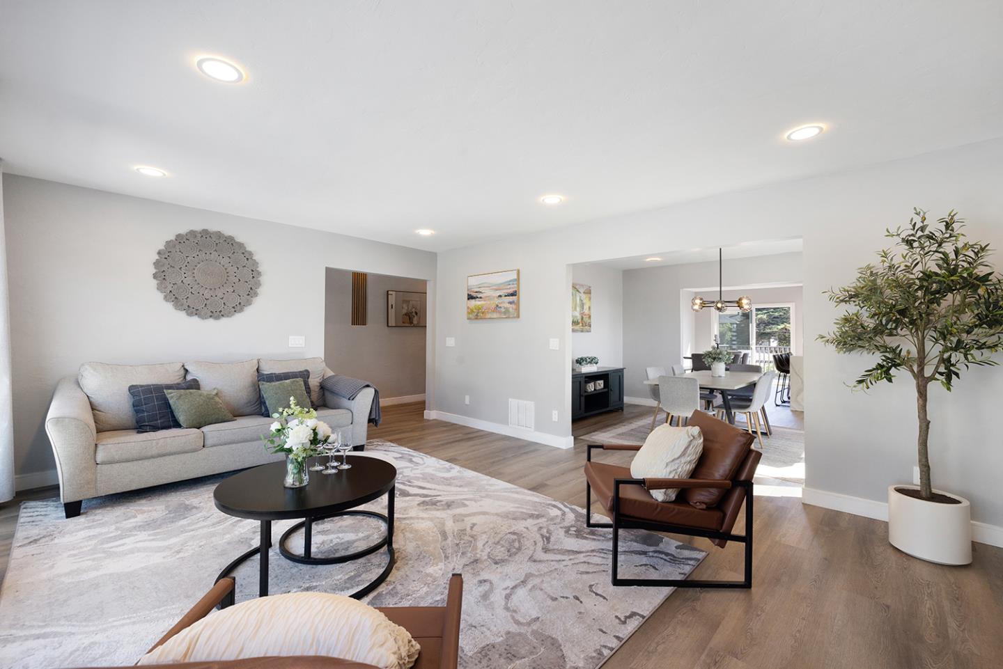 488 Monterey Road Pacifica, CA 94044 - Photo 17 of 78 a living room with furniture