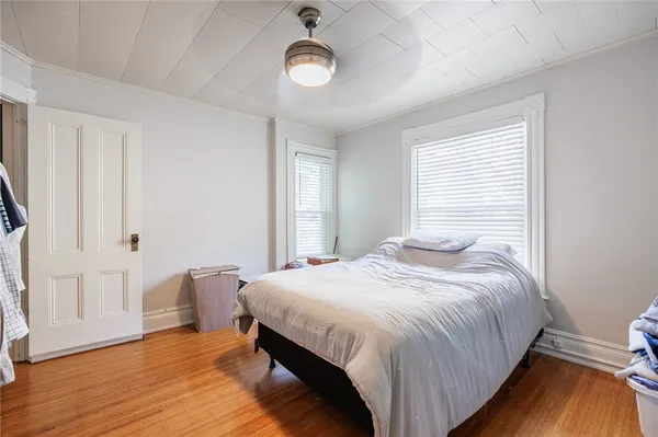 $3,000 | 256 Oxford Street, Unit 1, Rochester, NY 14607