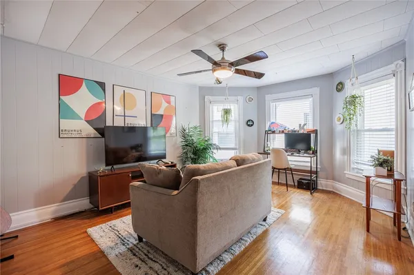 $3,000 | 256 Oxford Street, Unit 1, Rochester, NY 14607