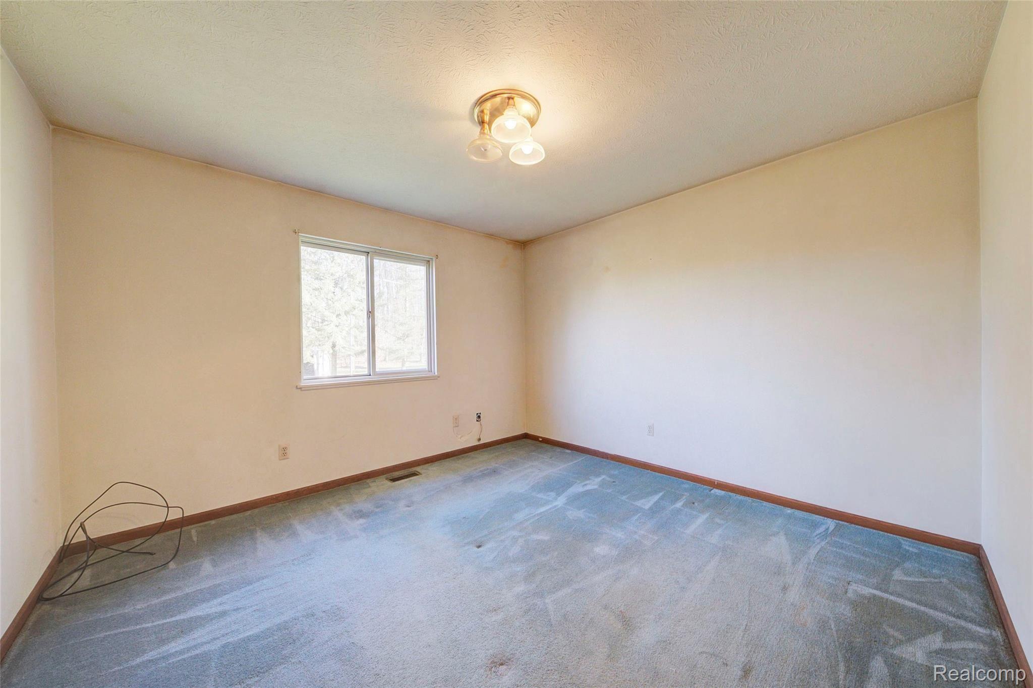 5750 Crandall Road Howell, MI 48855 - Photo 16 of 29 4H8A0796_7_8.jpg