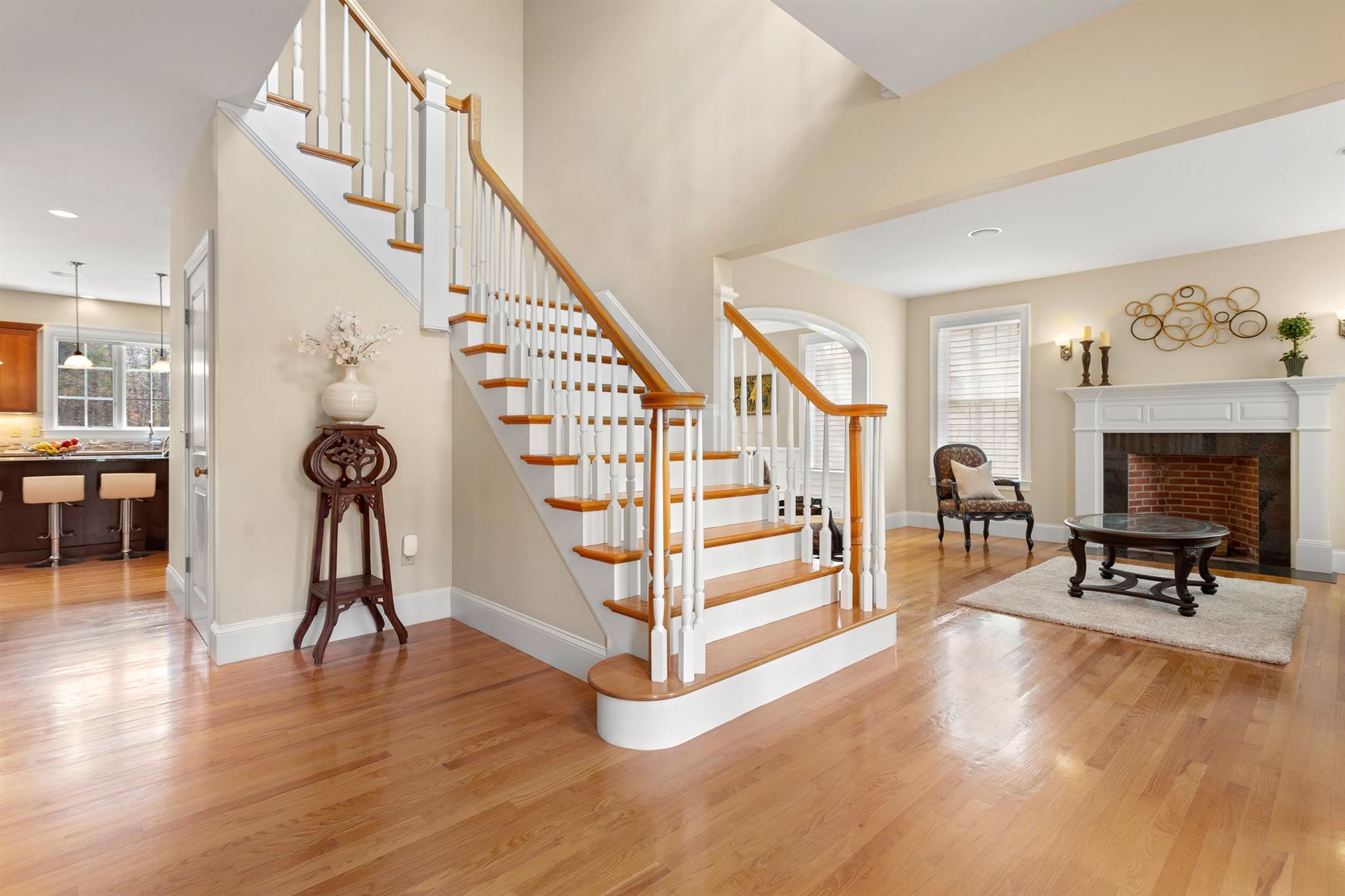 33 Long Hill Road Hollis, NH 03049 - Photo 2 of 40