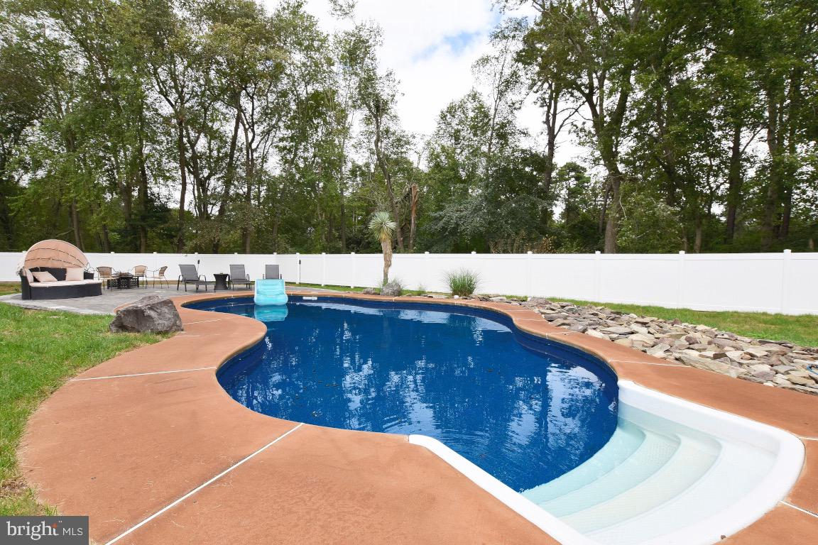 59 Dutchtown Road Voorhees, NJ 08043 - Photo 4 of 32 Gallery Image 4