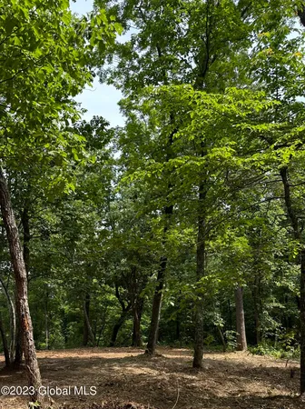 $84,900 | 52 Totem Lodge Road, Averill Park, NY 12018