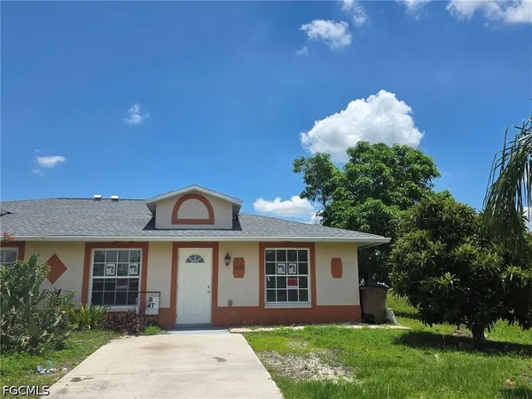 $1,395 | 2422 Vernon Avenue South, Lehigh Acres, FL 33973