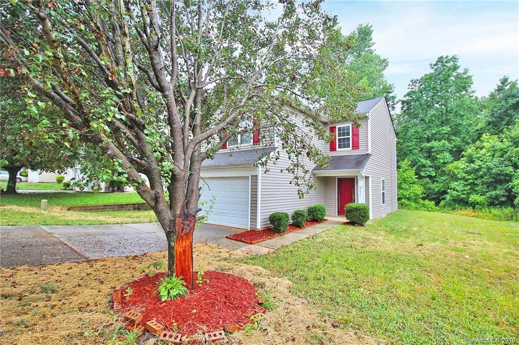 6611 Sunman Road Charlotte, NC 28216 - Photo 2 of 44