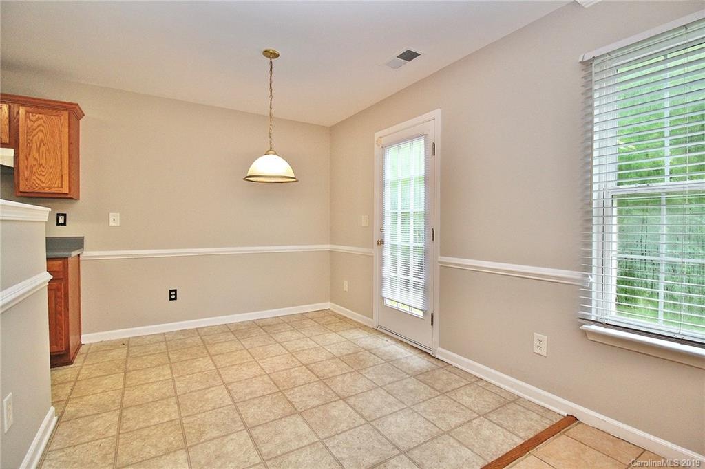 6611 Sunman Road Charlotte, NC 28216 - Photo 11 of 44