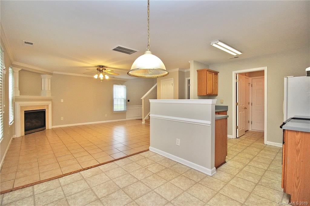 6611 Sunman Road Charlotte, NC 28216 - Photo 13 of 44