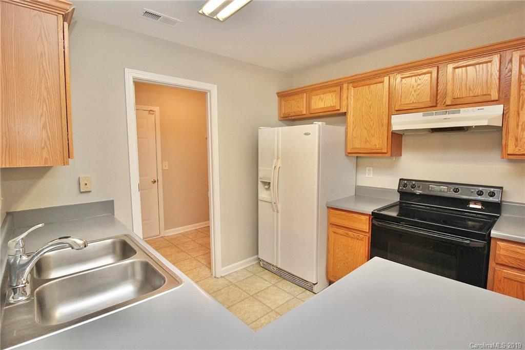6611 Sunman Road Charlotte, NC 28216 - Photo 23 of 44