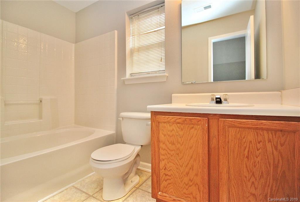 6611 Sunman Road Charlotte, NC 28216 - Photo 26 of 44