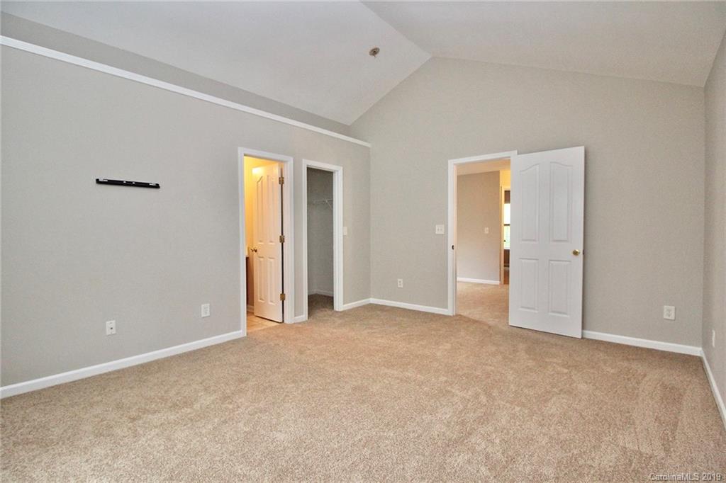 6611 Sunman Road Charlotte, NC 28216 - Photo 30 of 44