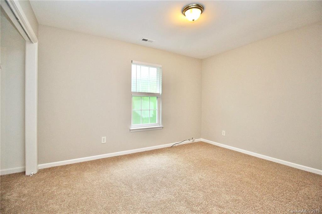 6611 Sunman Road Charlotte, NC 28216 - Photo 40 of 44