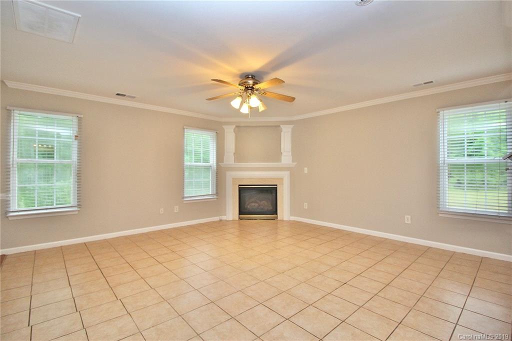 6611 Sunman Road Charlotte, NC 28216 - Photo 9 of 44