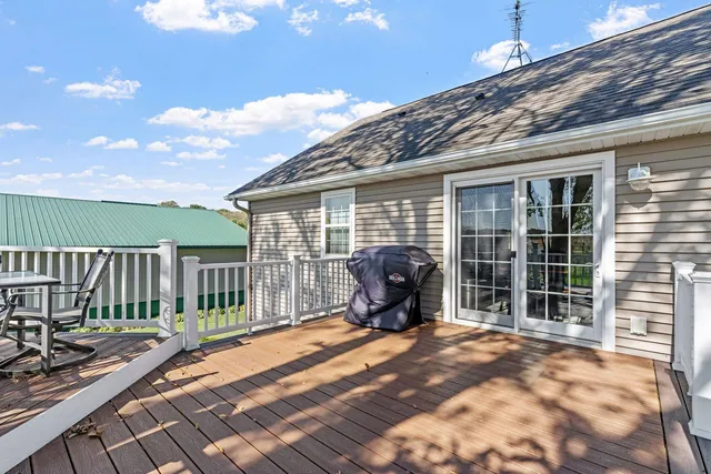 $720,000 | 53995 280th Avenue, Pine Island, MN 55963