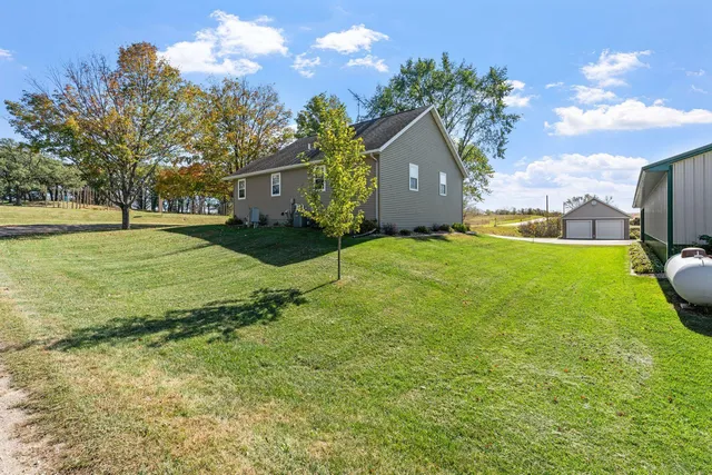 $720,000 | 53995 280th Avenue, Pine Island, MN 55963