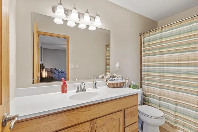 $720,000 | 53995 280th Avenue, Pine Island, MN 55963