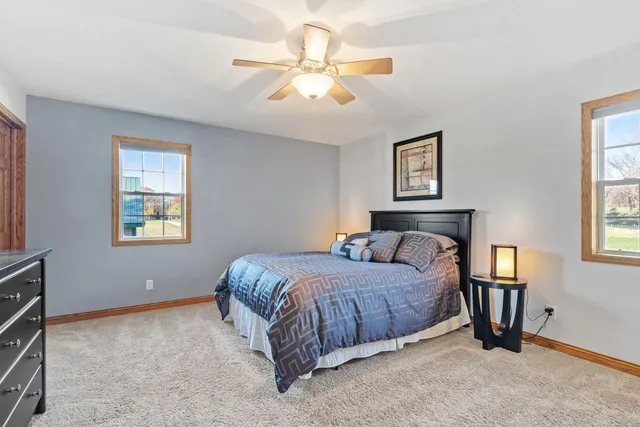 $720,000 | 53995 280th Avenue, Pine Island, MN 55963