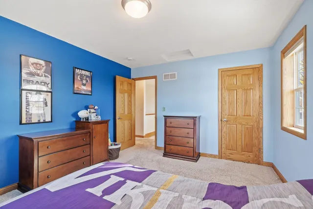 $720,000 | 53995 280th Avenue, Pine Island, MN 55963