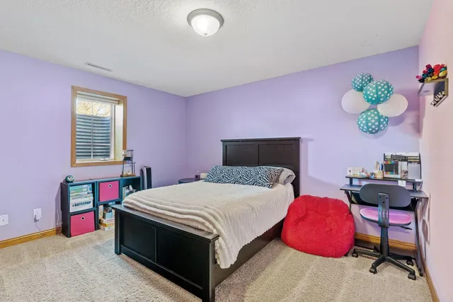 $720,000 | 53995 280th Avenue, Pine Island, MN 55963