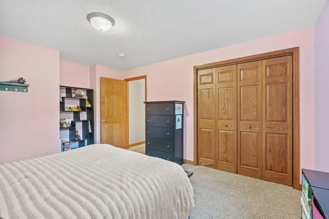 $720,000 | 53995 280th Avenue, Pine Island, MN 55963