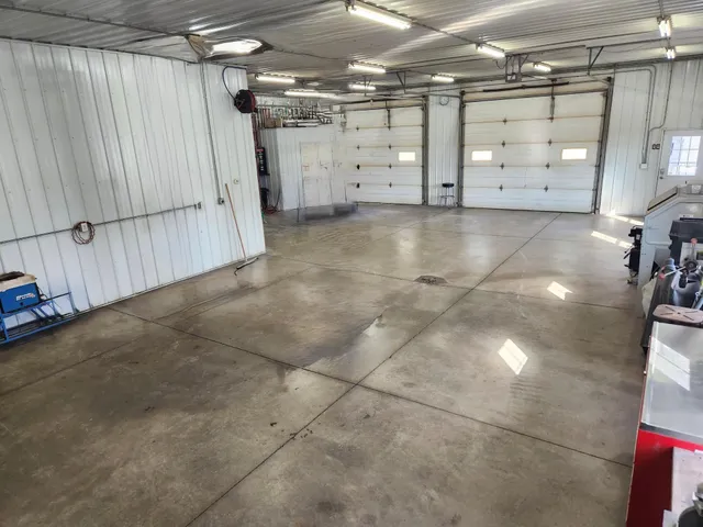 $720,000 | 53995 280th Avenue, Pine Island, MN 55963