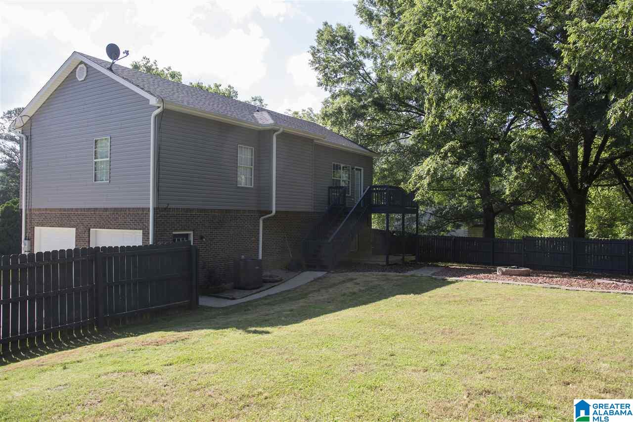 262 Walnut Street Leeds, AL 35094 - Photo 3 of 21