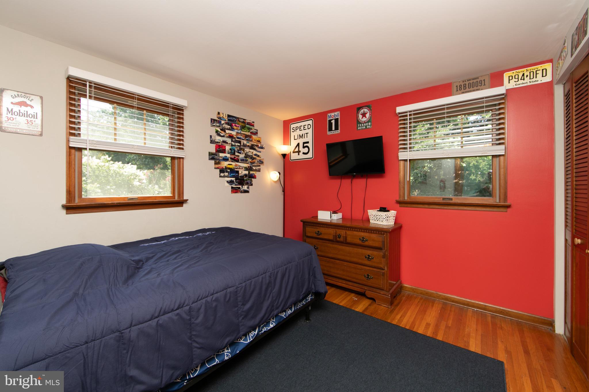 4 Evergreen Drive Berlin, NJ 08009 - Photo 33 of 46 Bedroom 4