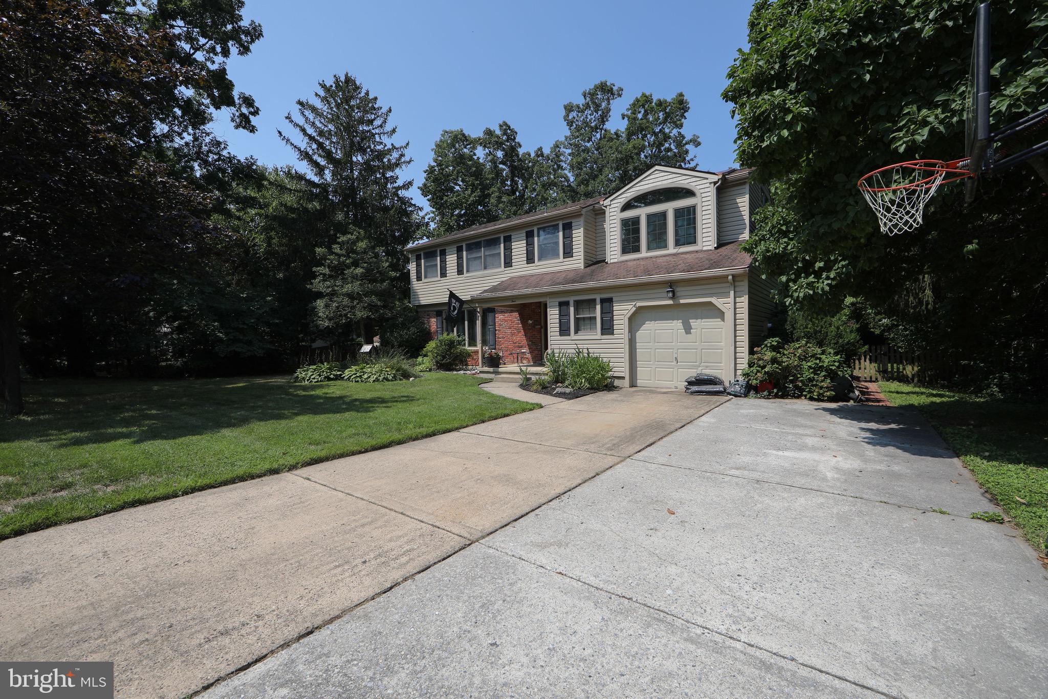 4 Evergreen Drive Berlin, NJ 08009 - Photo 41 of 46 Exterior Front