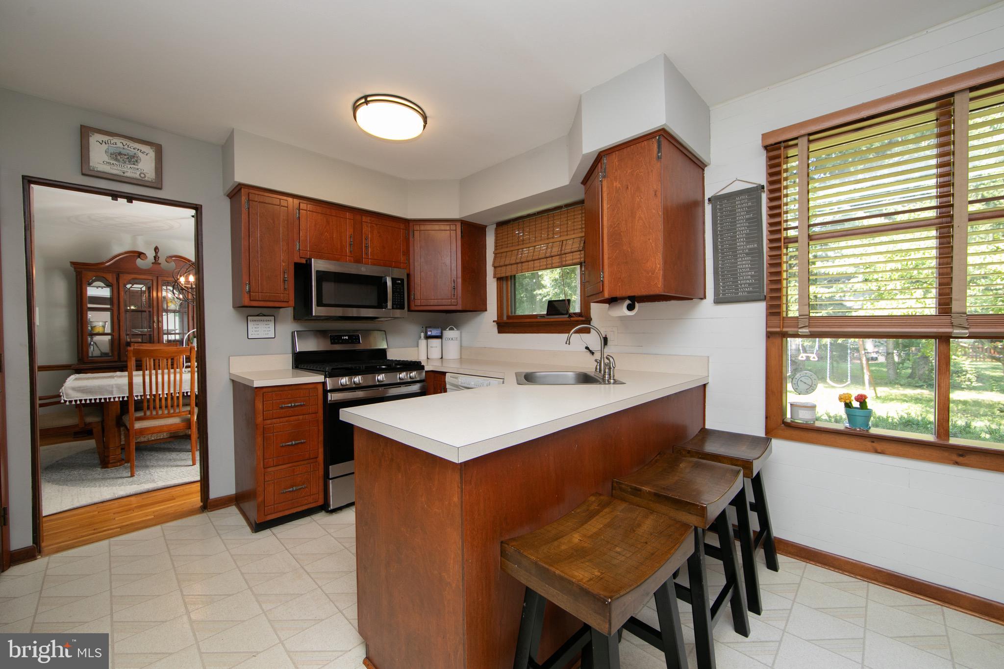 4 Evergreen Drive Berlin, NJ 08009 - Photo 10 of 46 Kitchen